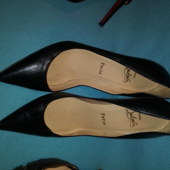Multiple pairs Christian Louboutin - Picture 5 of 8